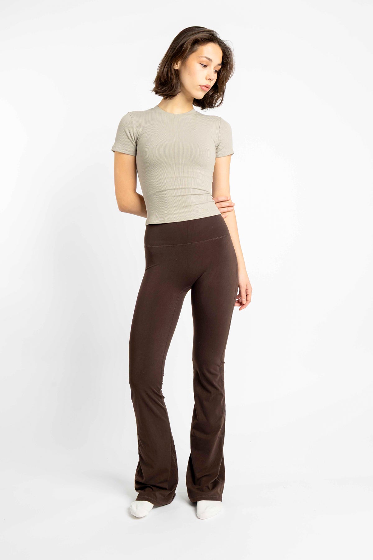 Ribbed Cropped Tee Taupe